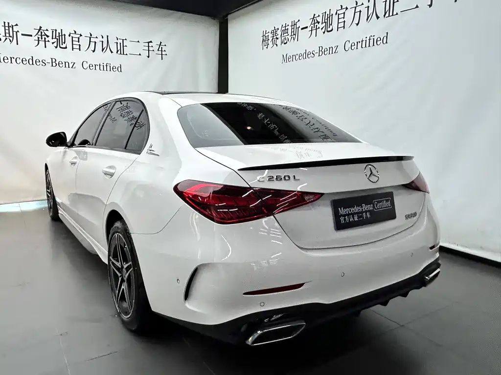 Mercedes-Benz C-Class — миниатюра 7