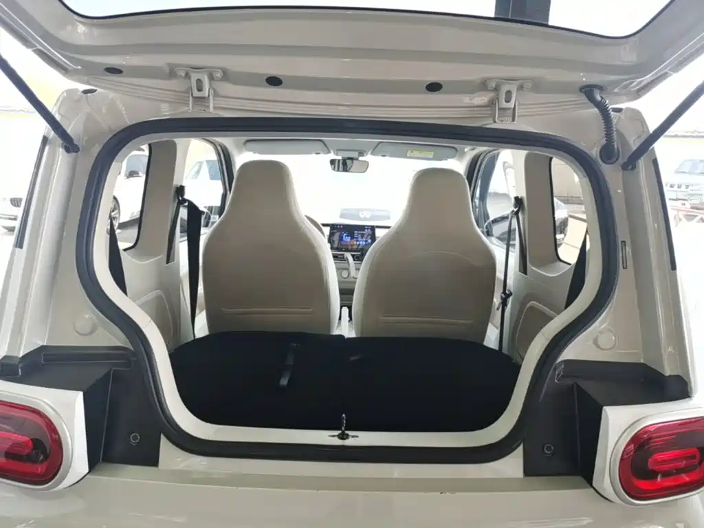Wuling MINIEV — миниатюра 19