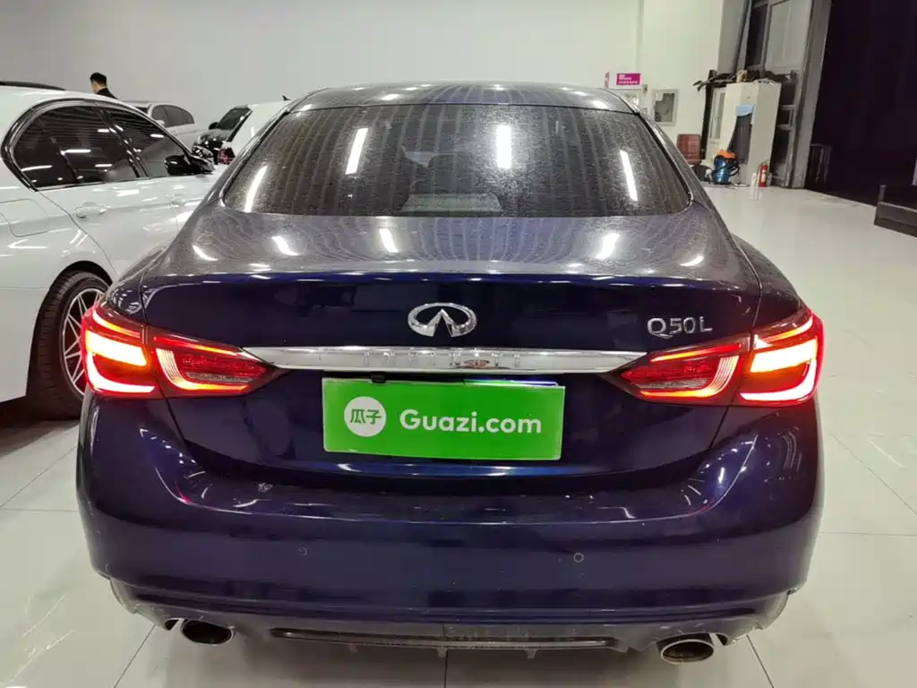 Infiniti Q50L — миниатюра 6
