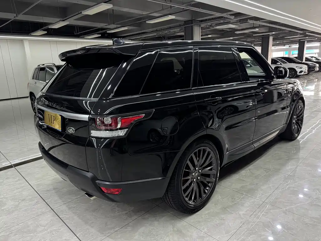 Land Rover Range Rover Sport 2017 3.0 SC V6 SE