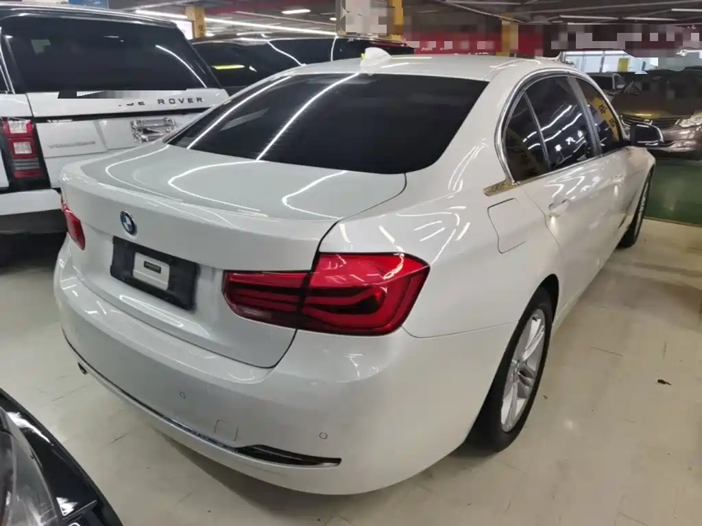 BMW 3 Series — миниатюра 7