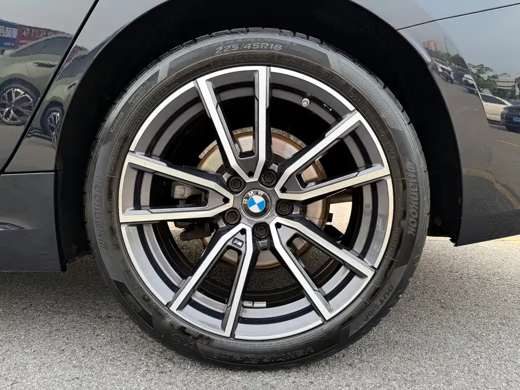 BMW 3 Series — миниатюра 22