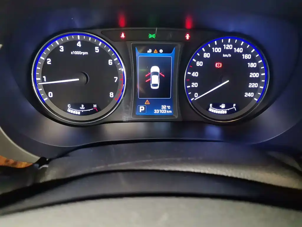Hyundai Mistra — миниатюра 5