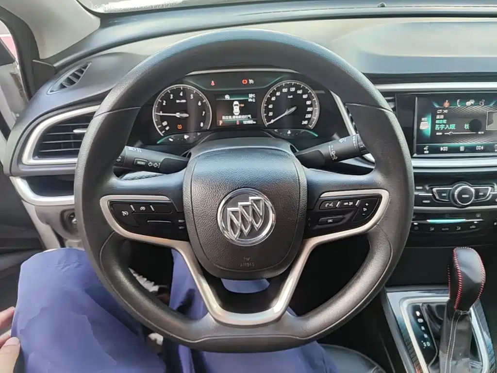 Buick Excelle — миниатюра 11