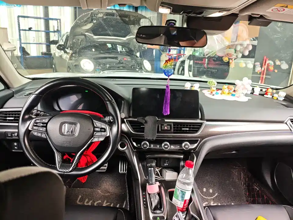 Honda Accord — миниатюра 2