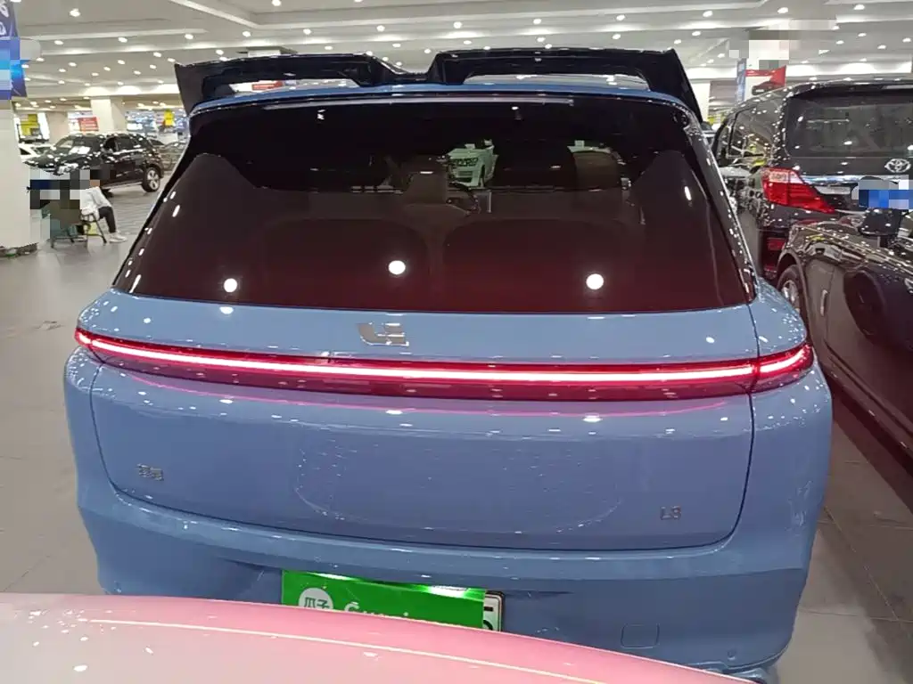 Li Auto Li L8 — миниатюра 6