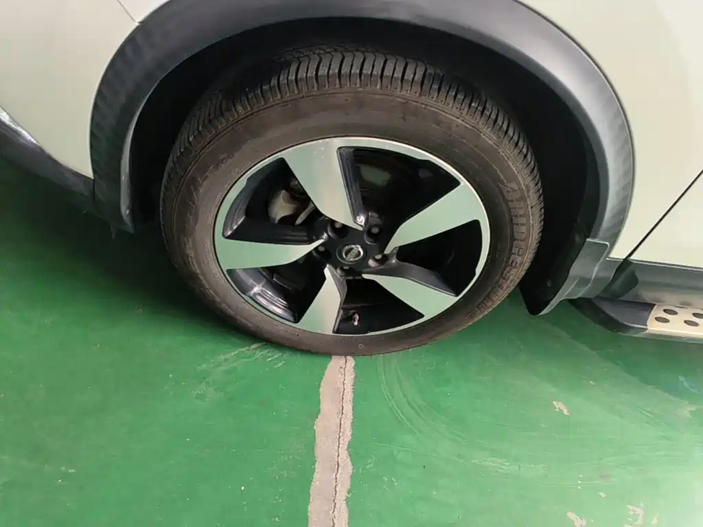 Nissan Qashqai — миниатюра 23