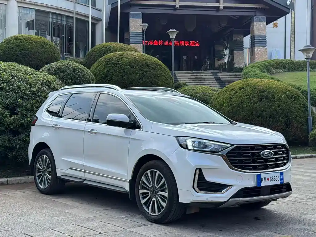 Ford Edge — миниатюра 3