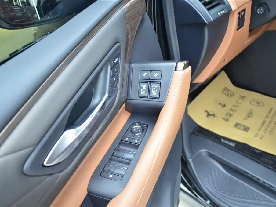 Toyota Alphard 2024 2.5L Premium