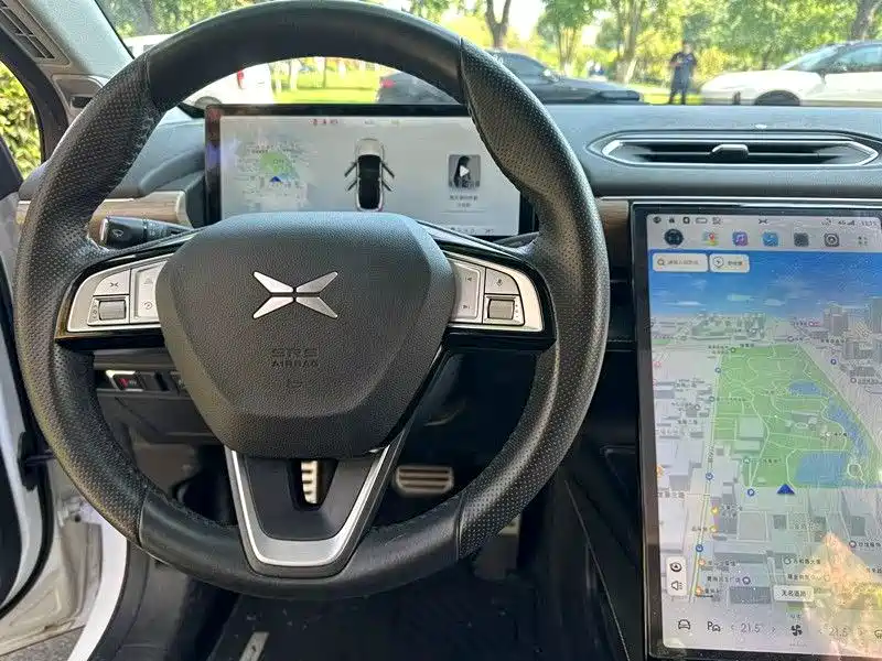 XPeng P5 — миниатюра 13