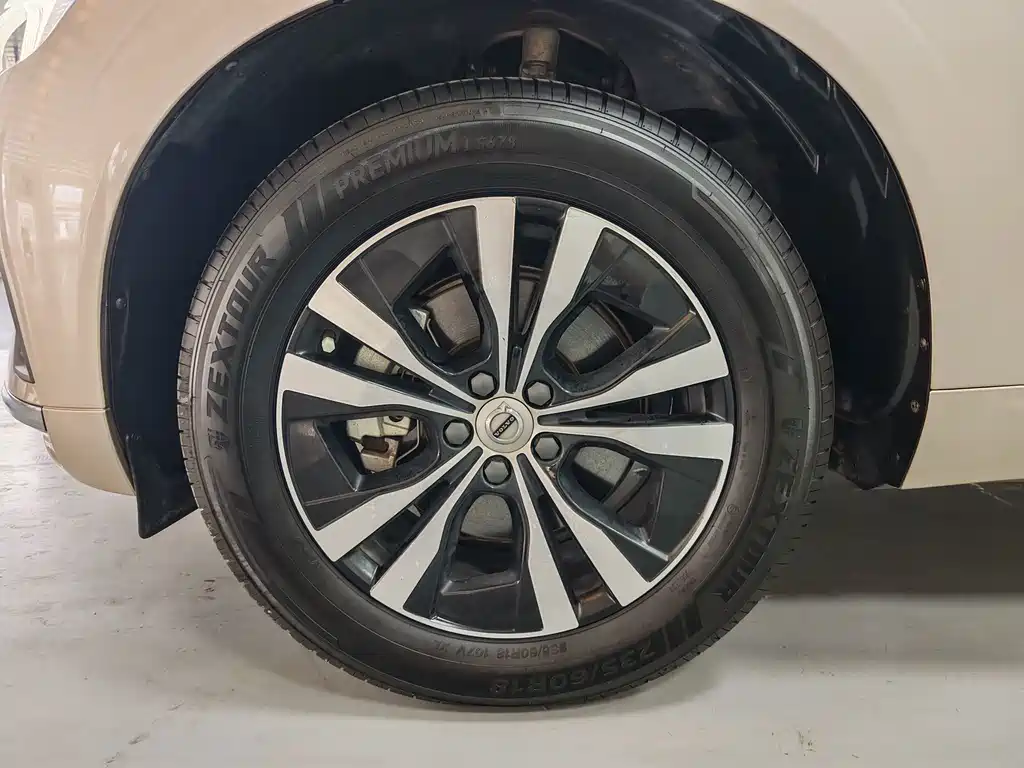 Volvo XC60 — миниатюра 17