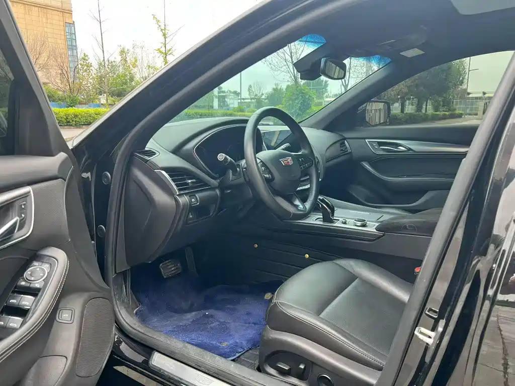 Cadillac CT5 2022 28T Luxury