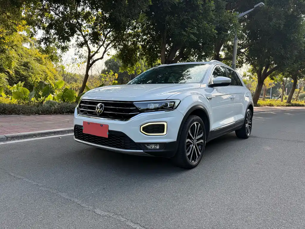 VOLKSWAGEN T ROC EXPLORING SONGS