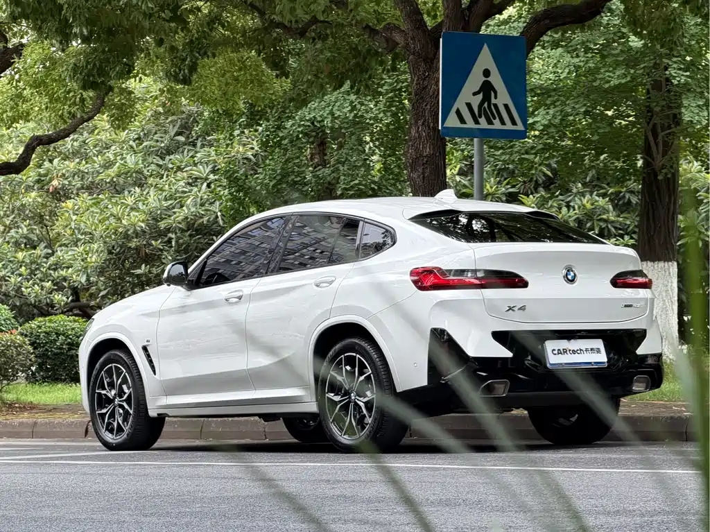 BMW X4 2022 xDrive 25i M Sport