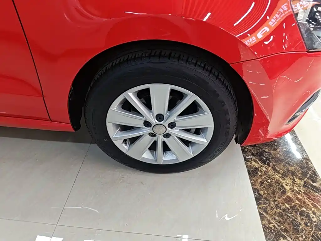 Volkswagen Polo — миниатюра 23