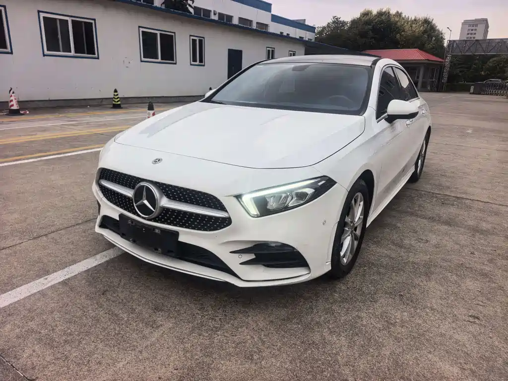 Mercedes-Benz A-Class — миниатюра 2
