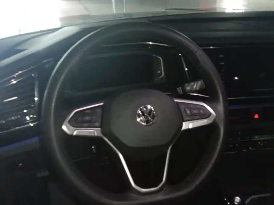 Volkswagen 探岳 GTE — миниатюра 15