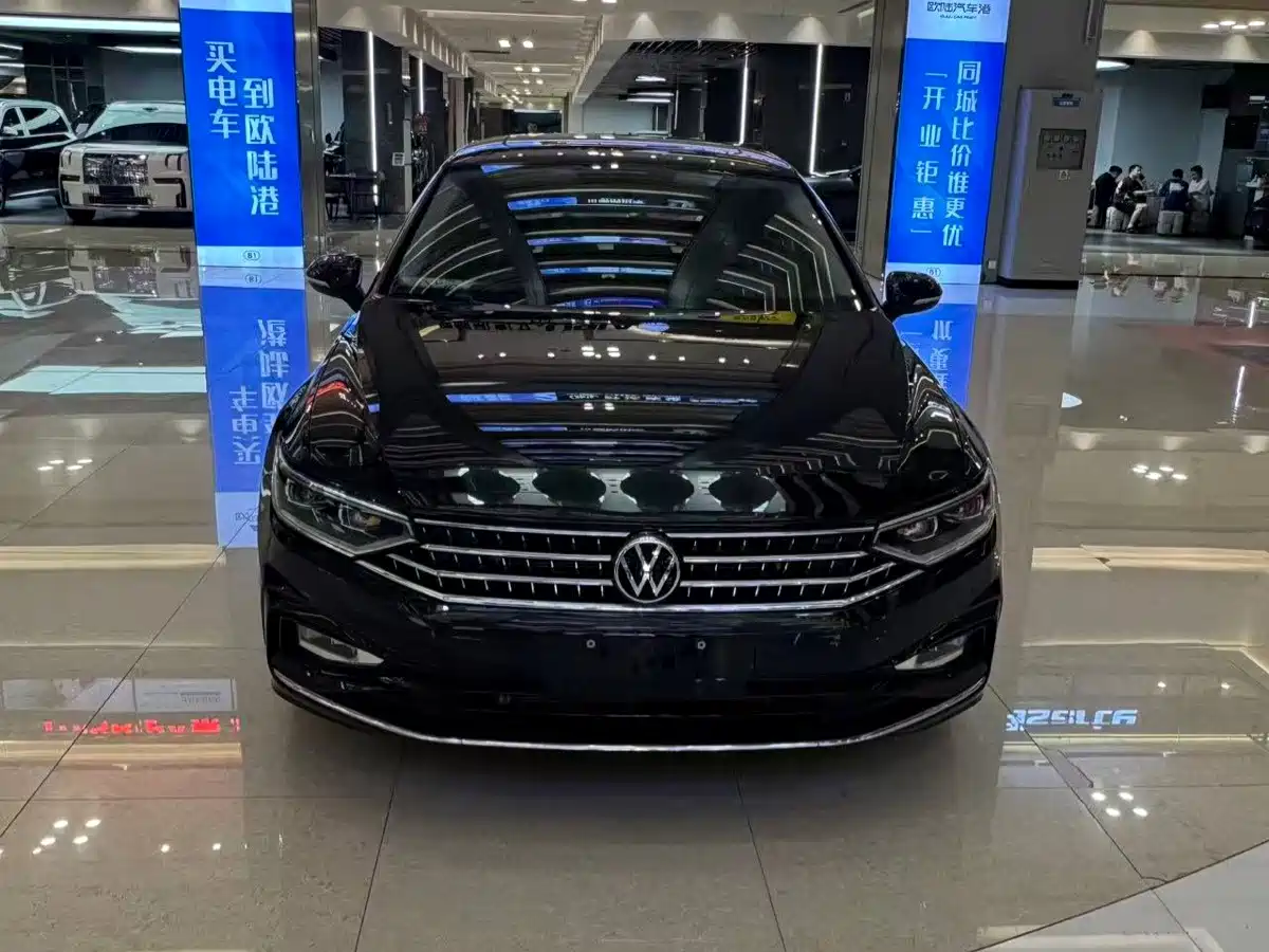迈腾 2023款 200万辆纪念版 280TSI DSG舒适型 2026