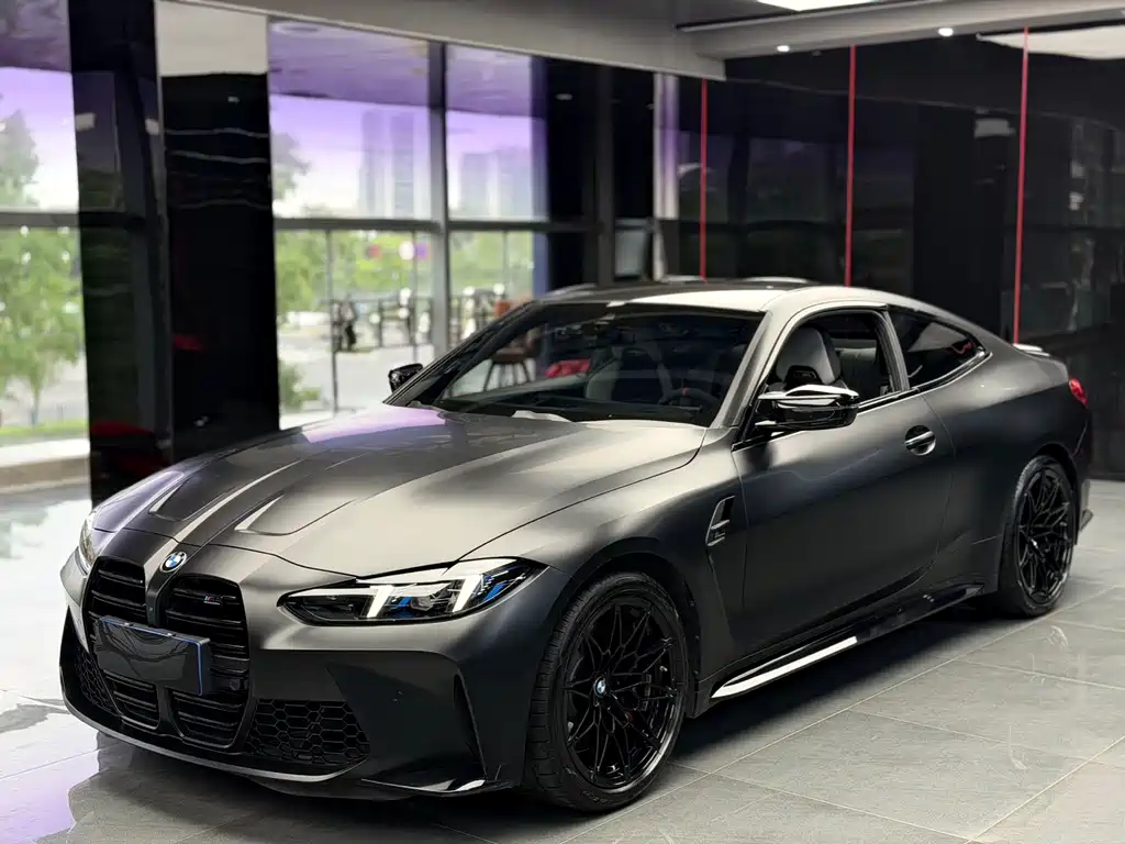 BMW M4 2024 M4