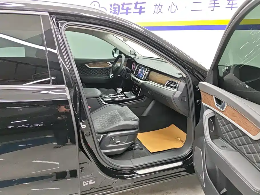 Hongqi HONGQI HS7