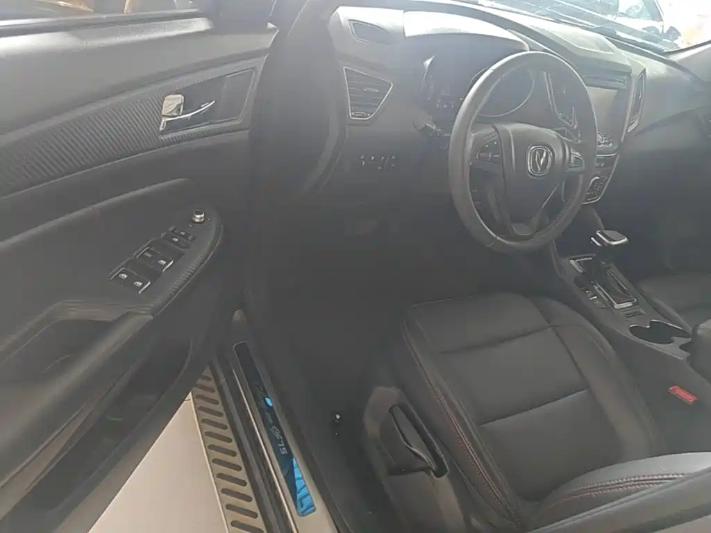 Changan CS75 — миниатюра 16
