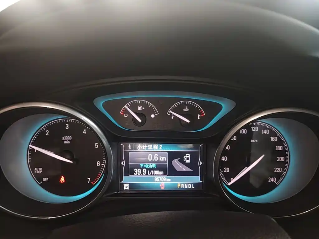 Buick Envision Plus — миниатюра 12