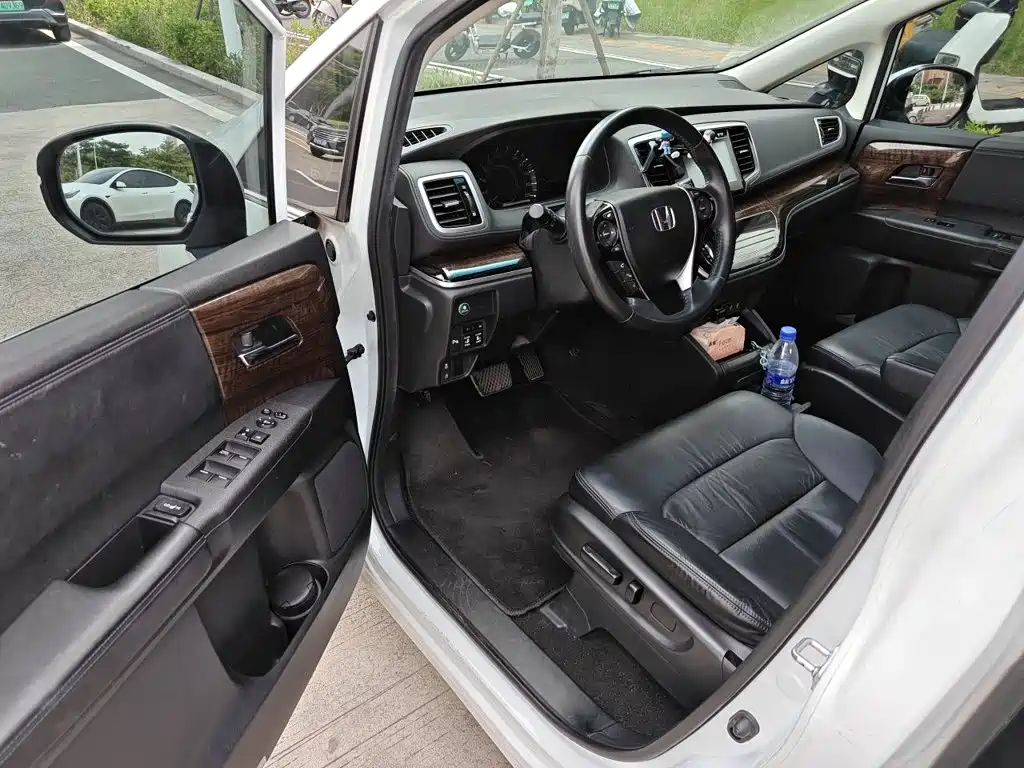Honda Odyssey — миниатюра 12
