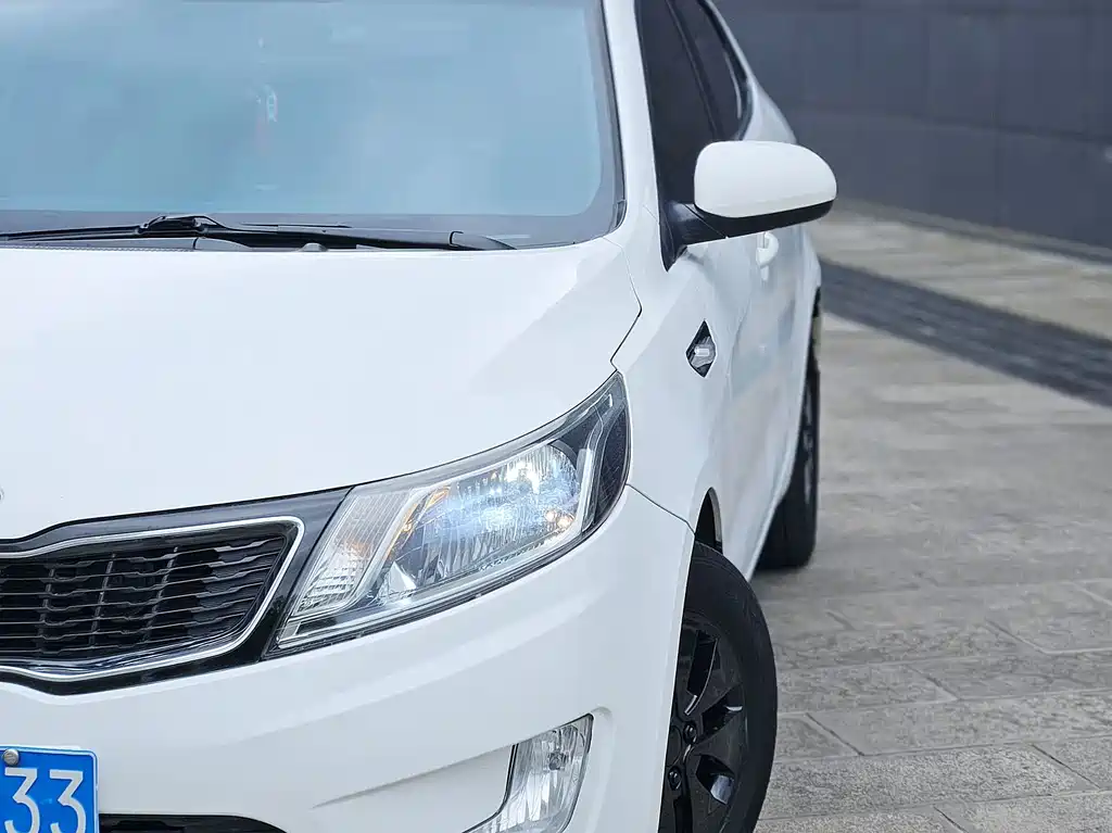 Kia K2 — миниатюра 12