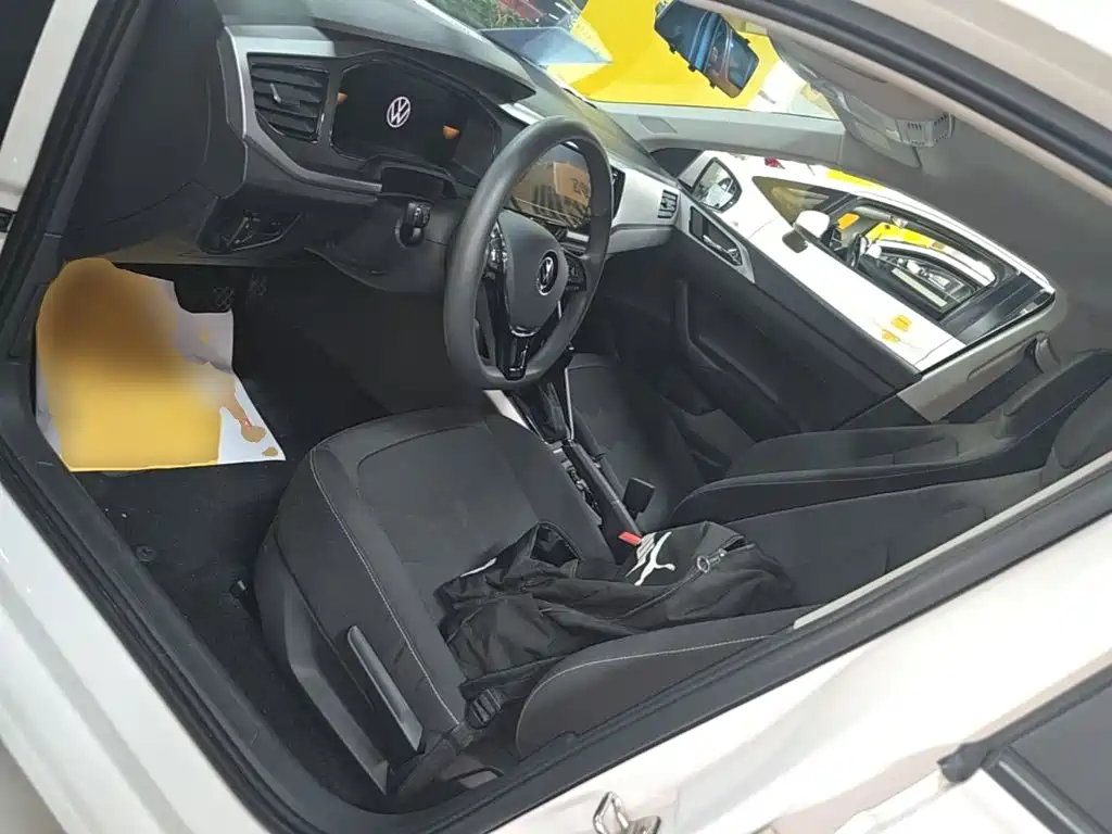Volkswagen Polo — миниатюра 15