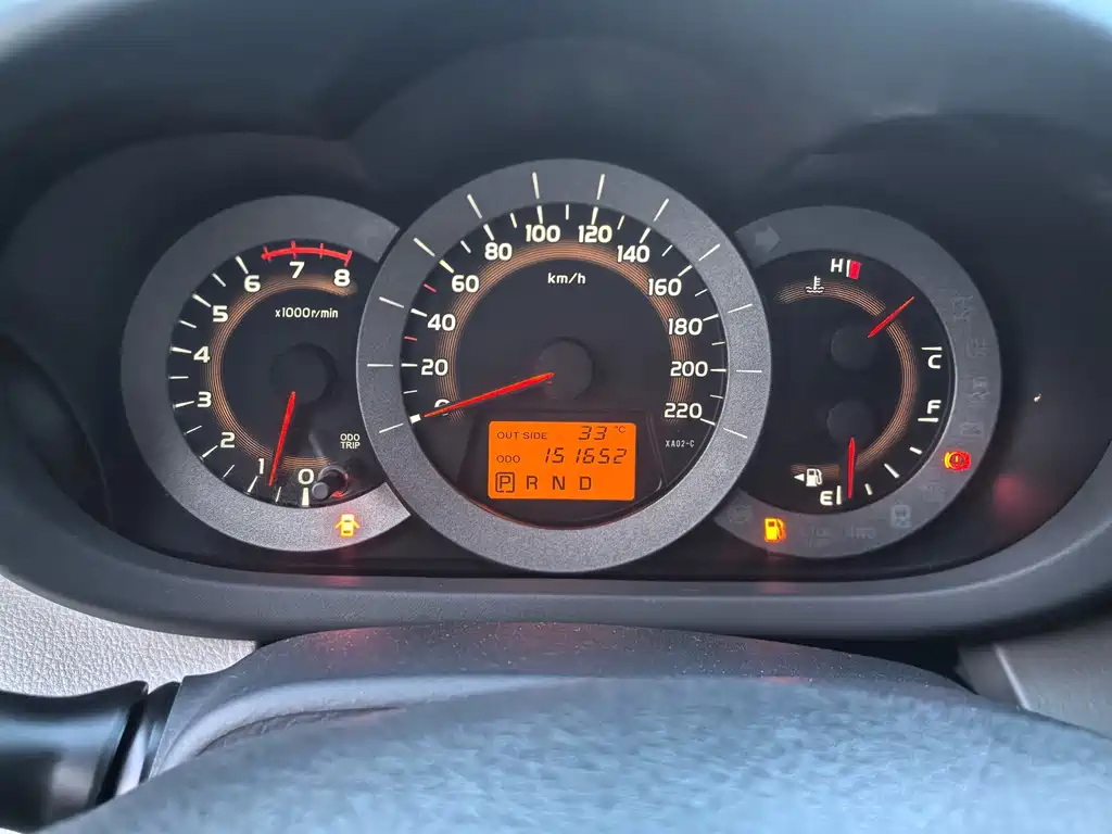 Toyota RAV4 — миниатюра 14