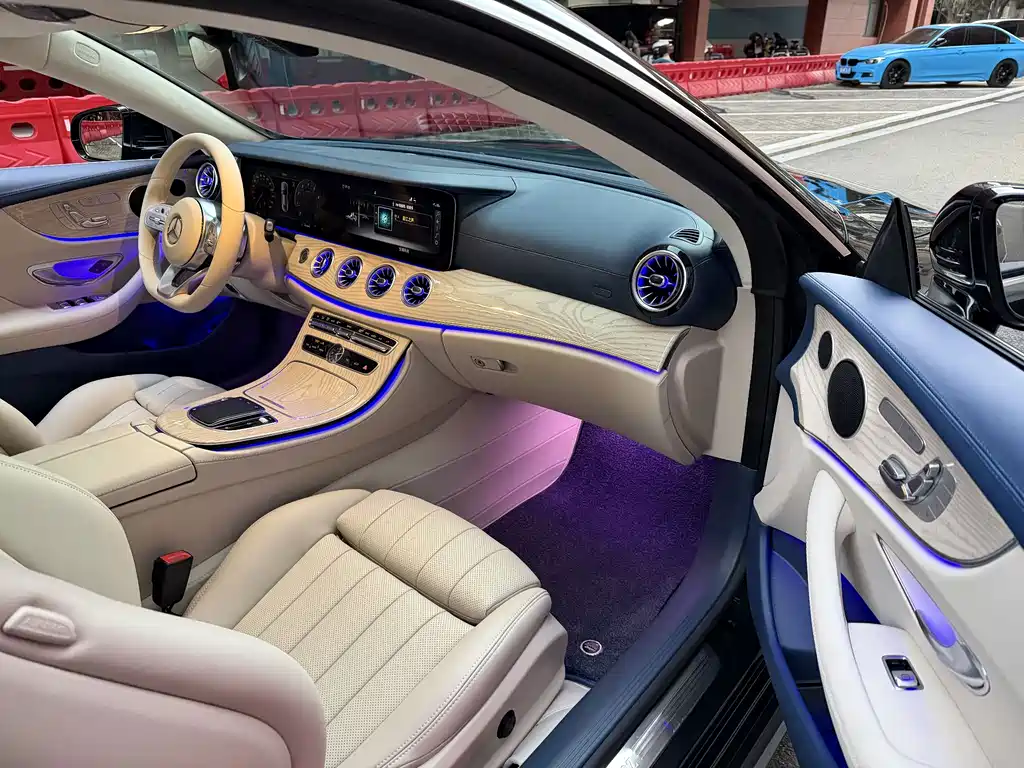 Mercedes-Benz E-Class (Import) — миниатюра 35