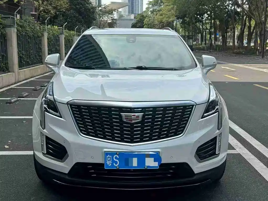 CADILLAC XT5