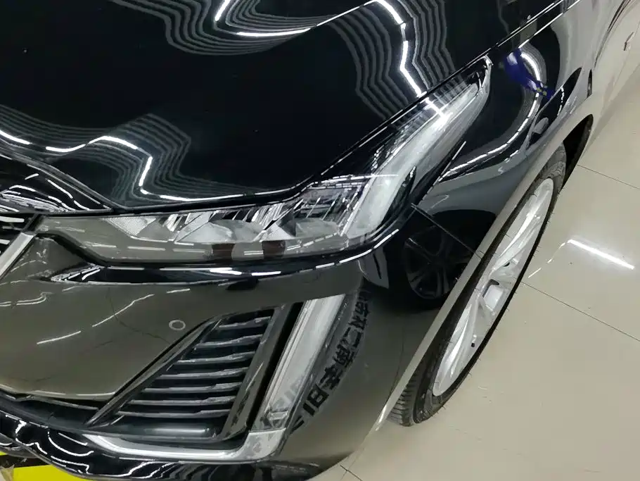Cadillac CT5 — миниатюра 5