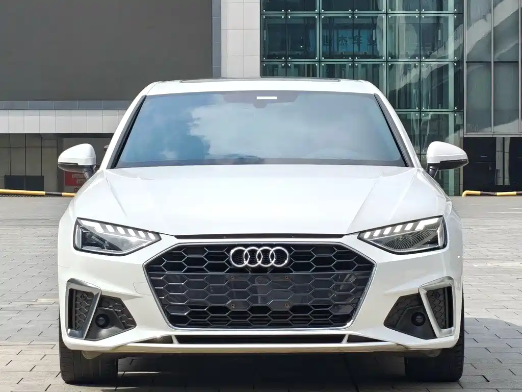 Audi A4L — миниатюра 2