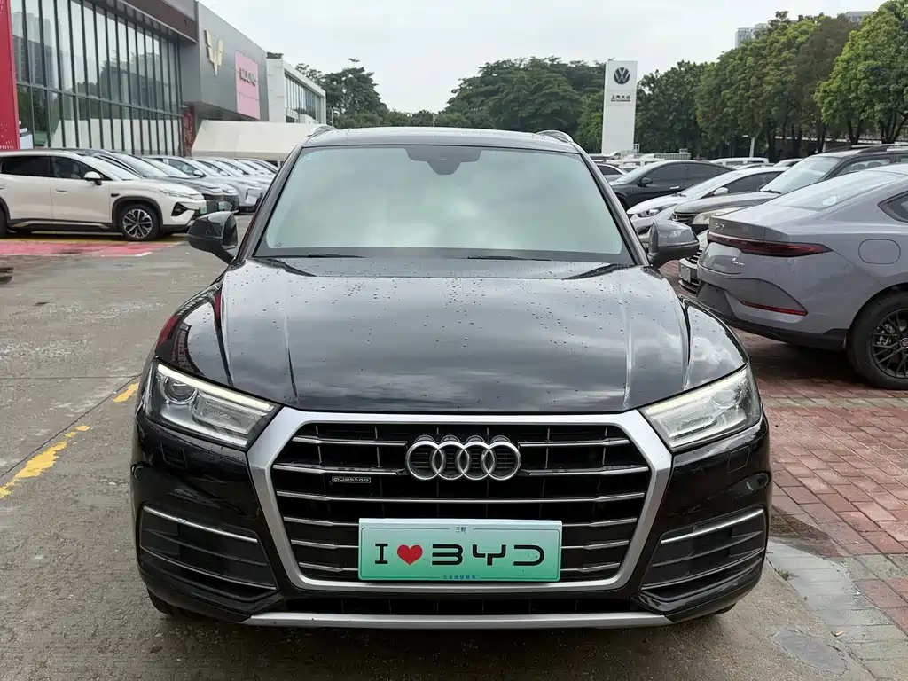 Audi Q5L 2018 40 TFSI V