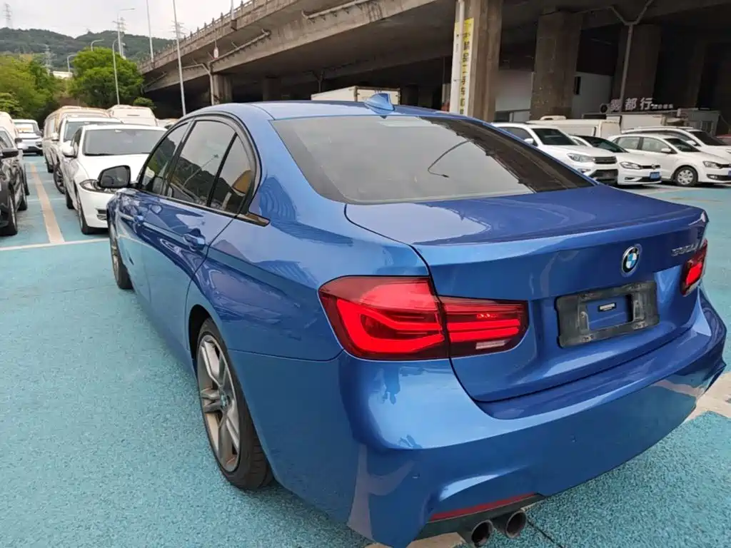 BMW 3 Series — миниатюра 5