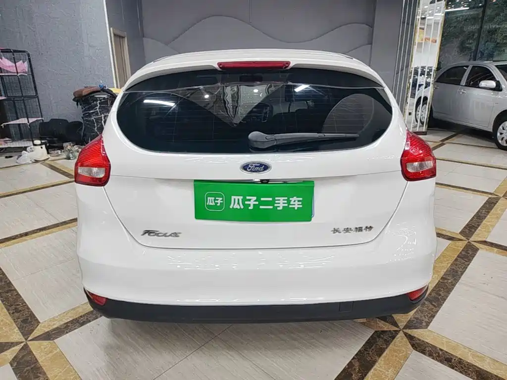 Ford Focus — миниатюра 6