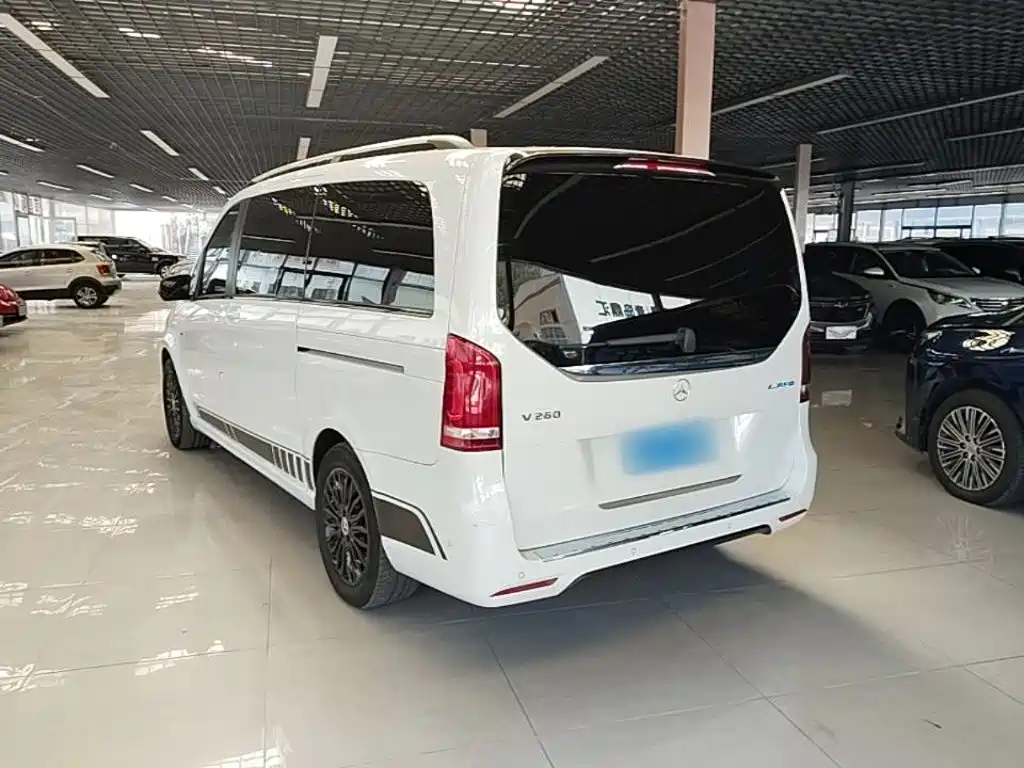 Mercedes-Benz V-Class — миниатюра 5