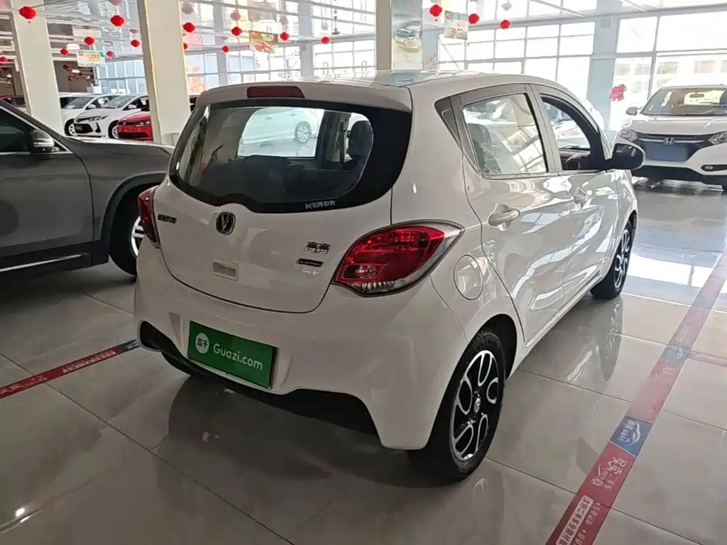 Changan BenBen — миниатюра 7