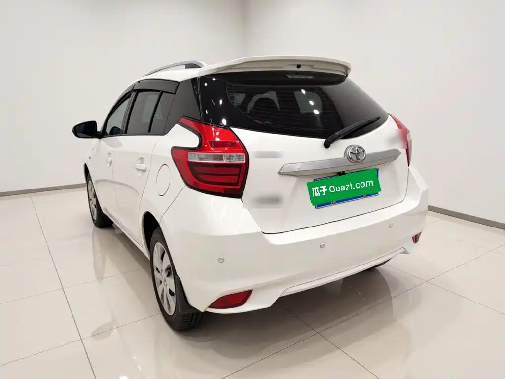 Toyota Vios FS — миниатюра 4