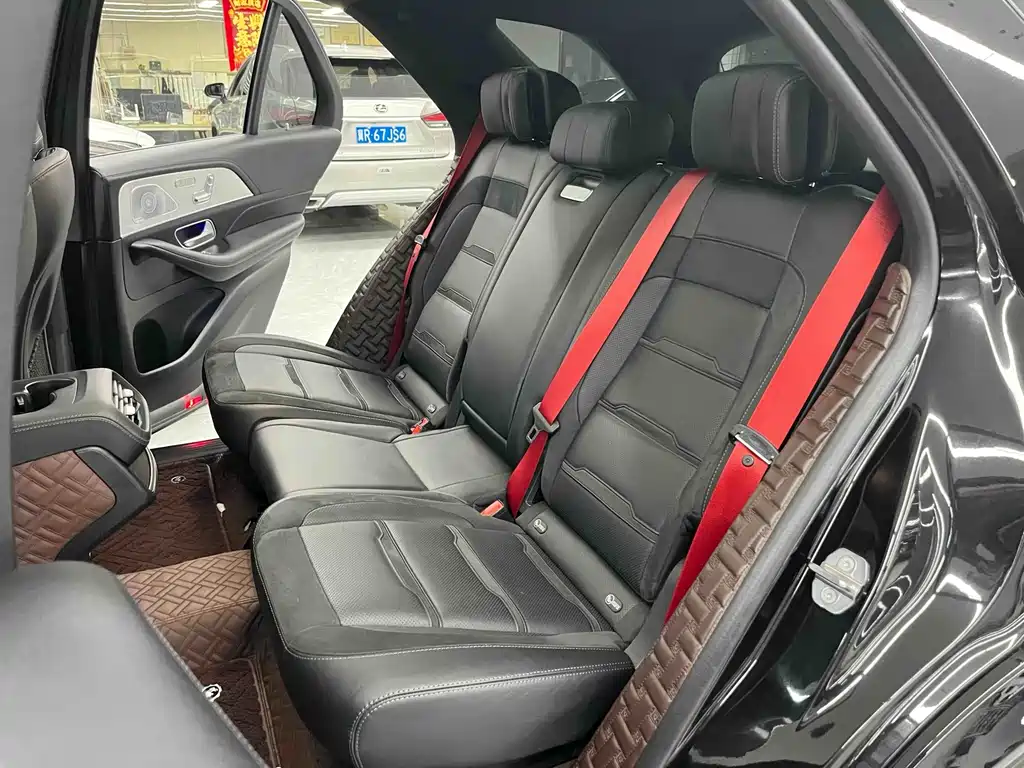 Mercedes-Benz GLE AMG — миниатюра 18