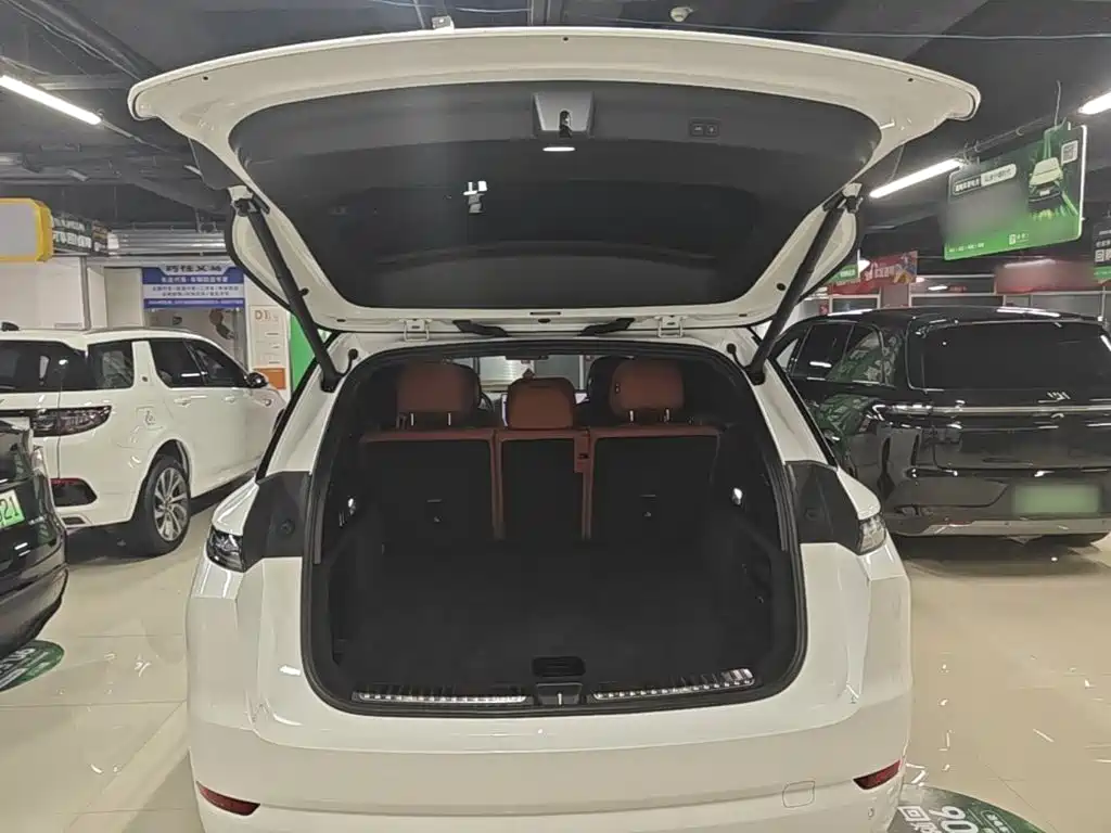 Li Auto Li L7 — миниатюра 19