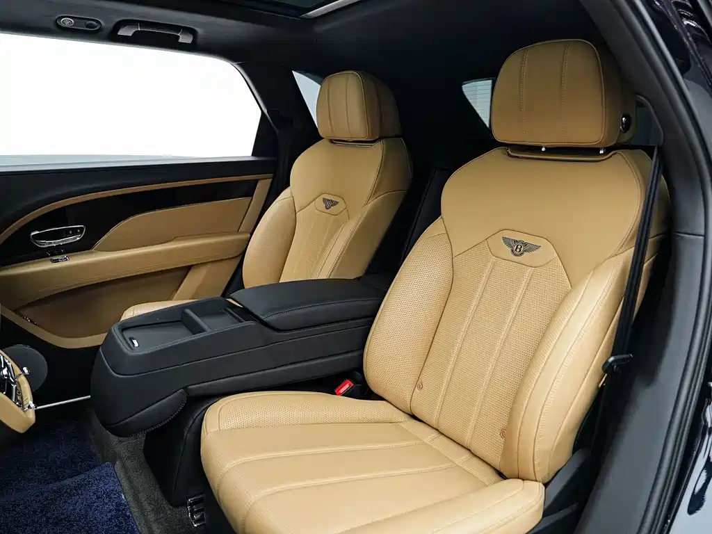 Bentley Bentayga — миниатюра 19