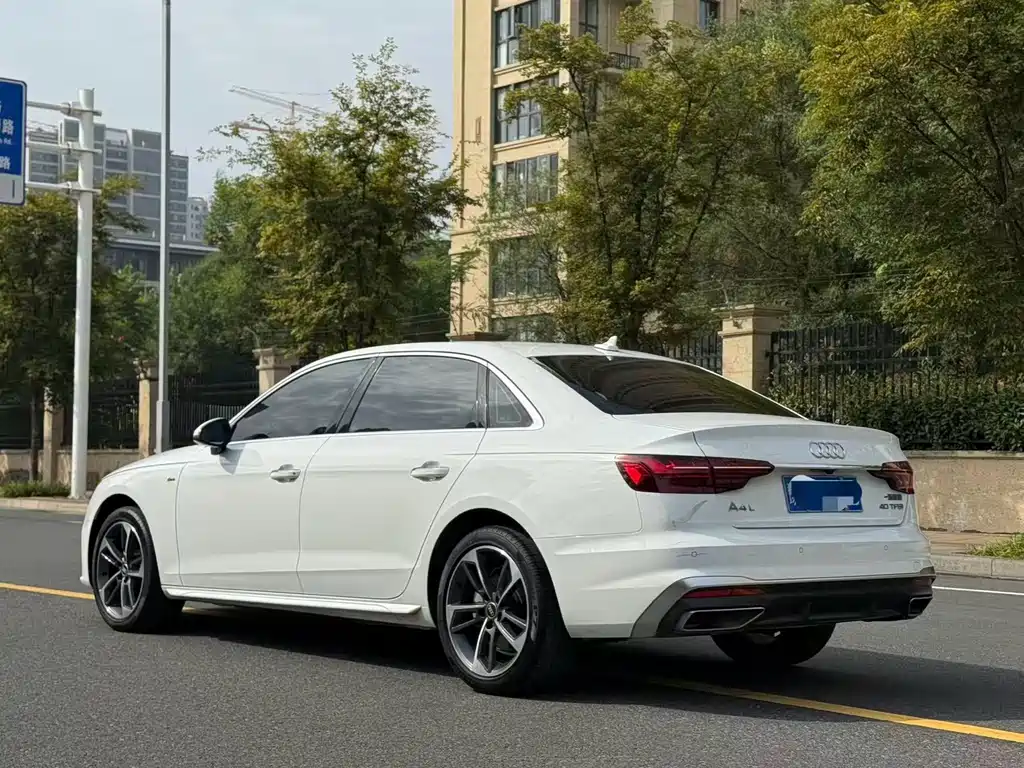 Audi A4L — миниатюра 34