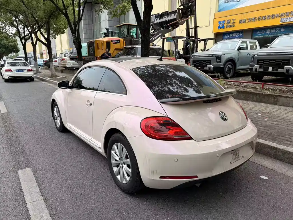 Volkswagen Beetle — миниатюра 5