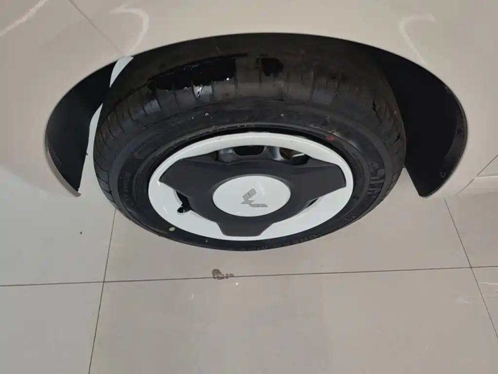 Wuling MINIEV — миниатюра 23