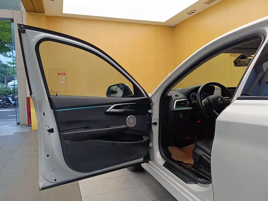 BMW 1 Series — миниатюра 7