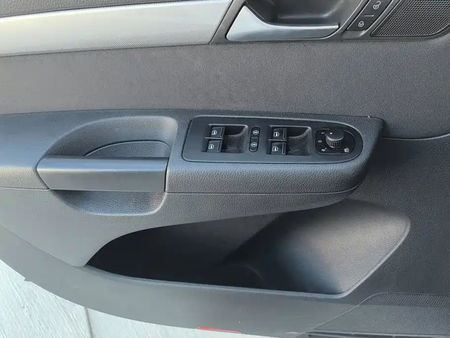 Volkswagen Sharan — миниатюра 7