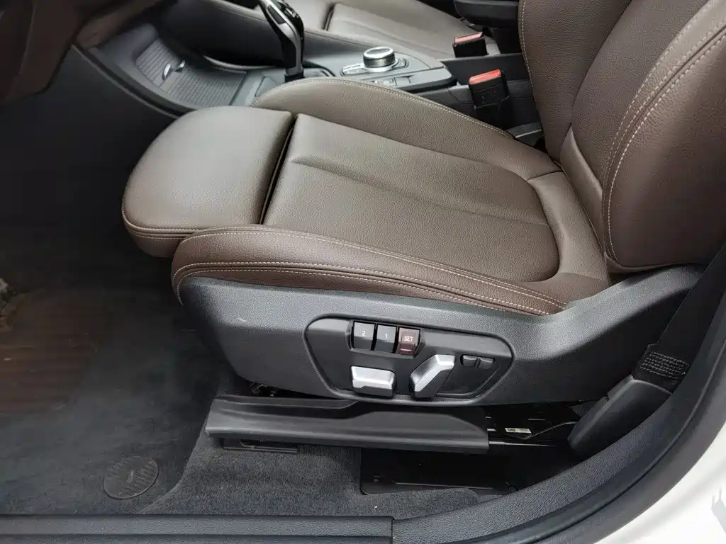 BMW X1 — миниатюра 20