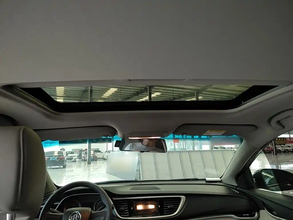 Buick Excelle — миниатюра 18